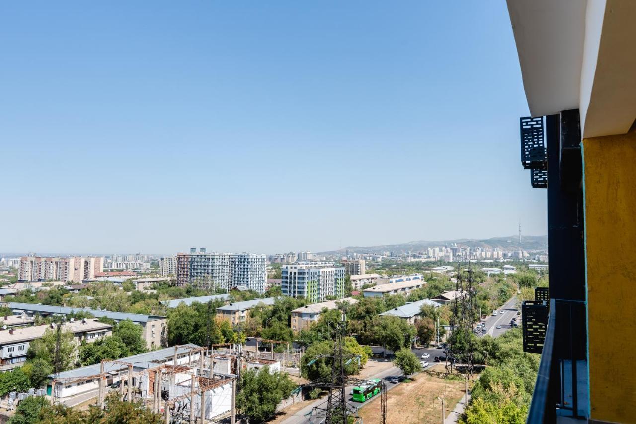 Heaven 10 Apartment Almaty Exterior photo