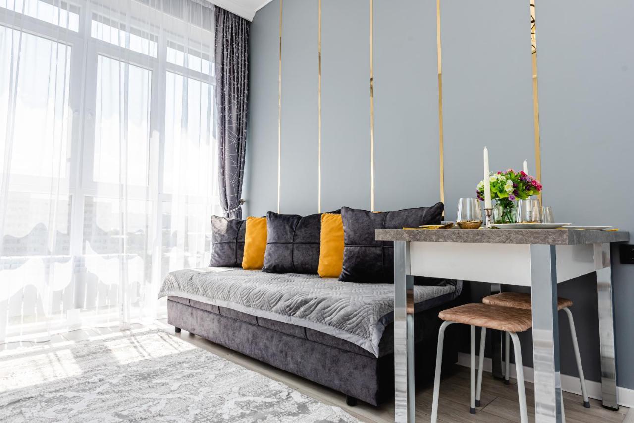 Heaven 10 Apartment Almaty Exterior photo